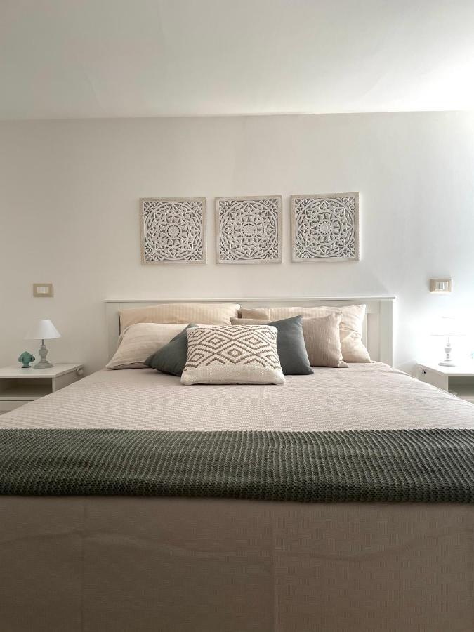 Tetti Bianchi - Deva'S Suite Home ออสตูนี ภายนอก รูปภาพ